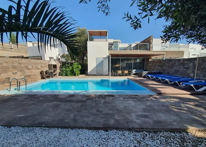 Villa 5-bedroom In Playa Del Duque Costa Adeje (Tenerife)